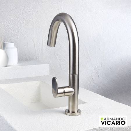 Μπαταρία Νιπτήρα Μεσαία Slim Vicario Inox