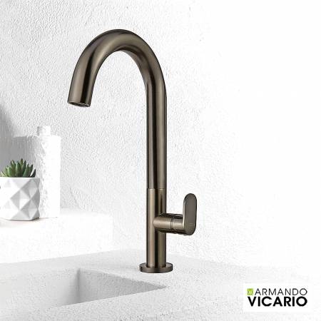 Μπαταρία Νιπτήρα Υψηλή με Βαλβίδα Clic-Clac Slim Vicario Black Brushed