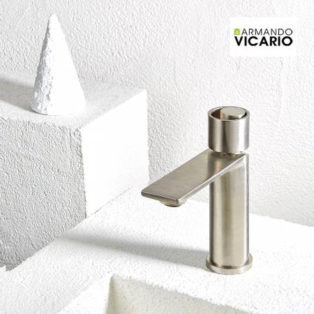 Μπαταρία Νιπτήρα με Βαλβίδα Clic-Clac Halo Vicario Inox